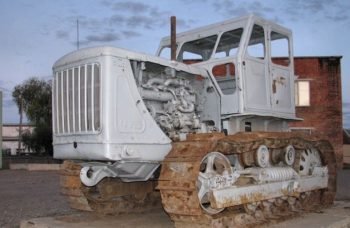 Советский трактор Т-100 технические характеристики